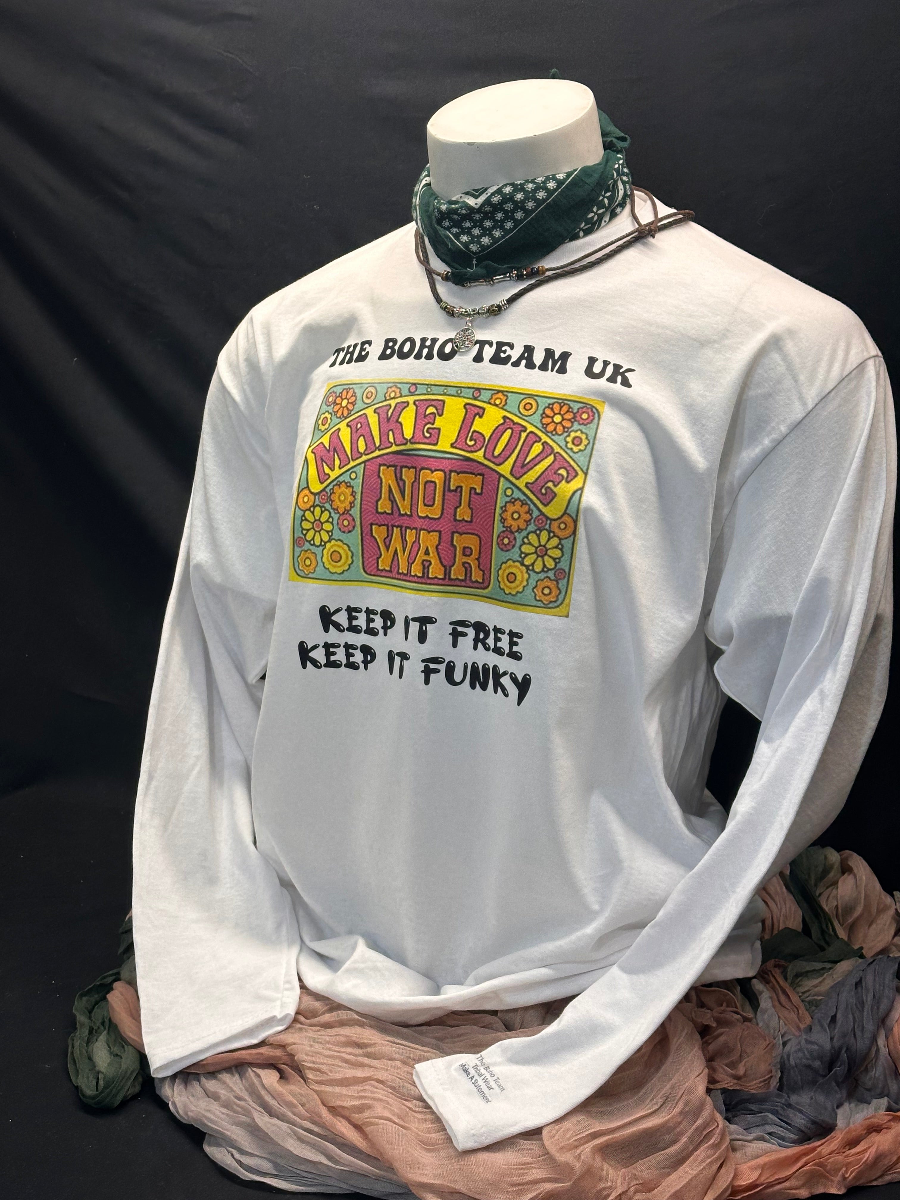 Fantastic, Make Love Not War cool t-shirt from the Boho team