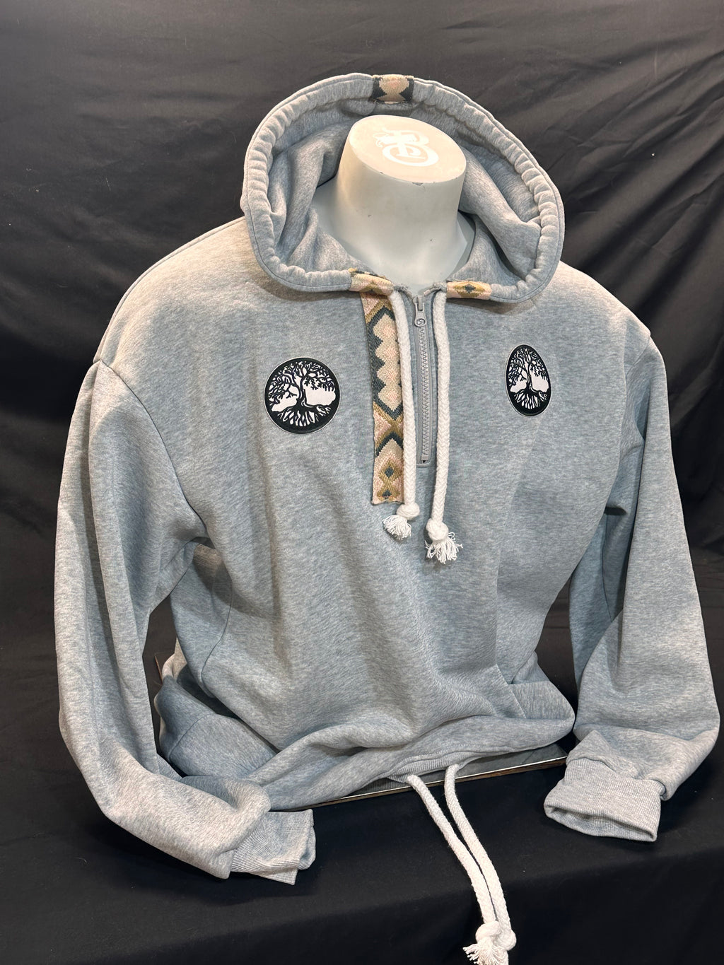Fantastic Individually Crafted Motif Hoodie's