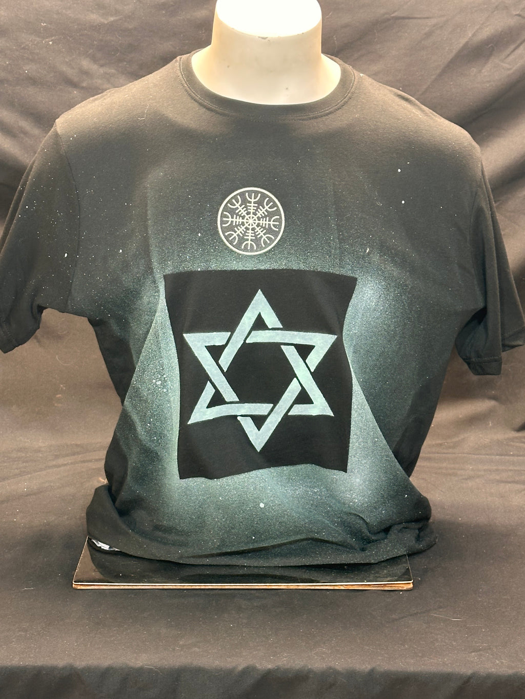 Fantastic Individually Crafted Motif T-shirts
